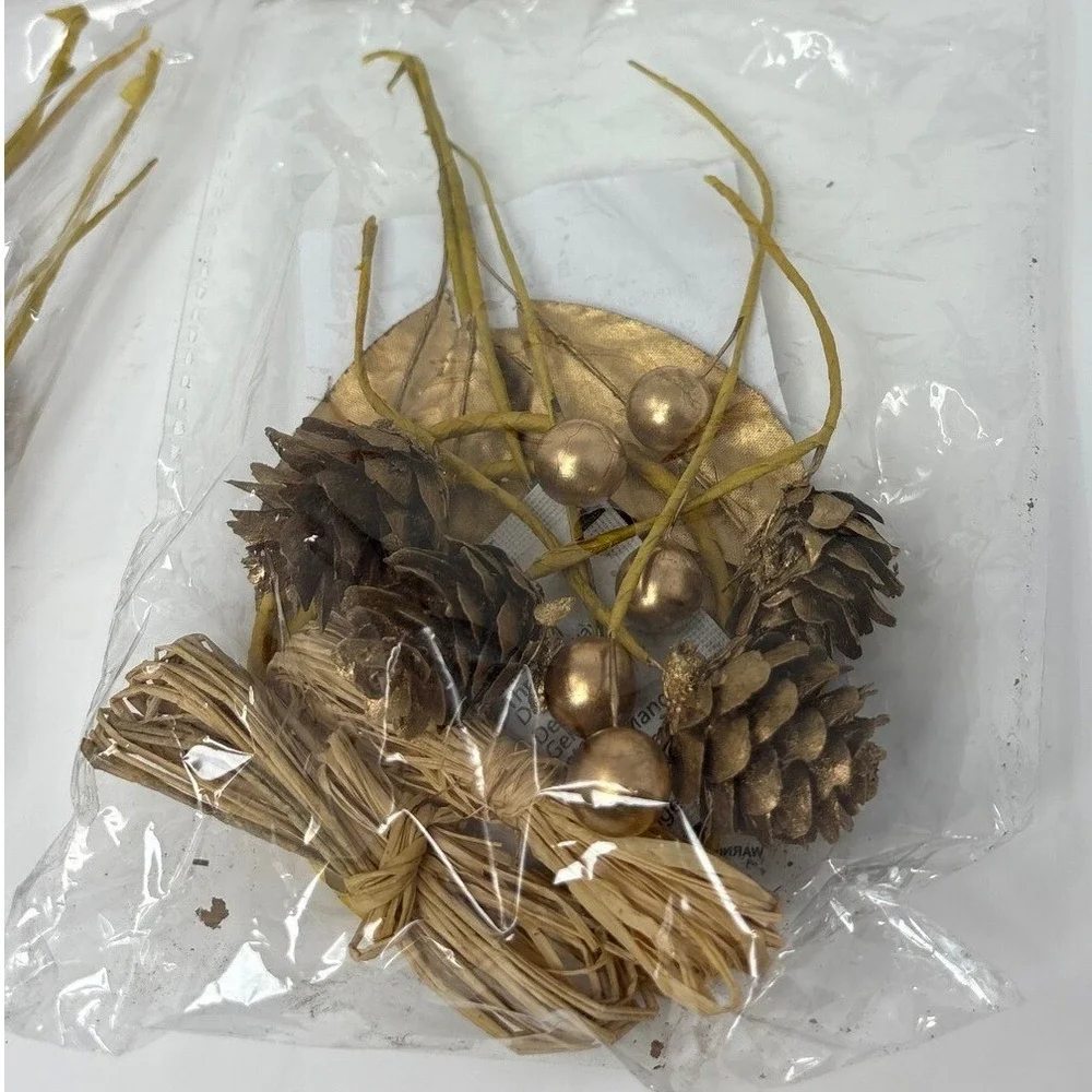 Bloom Room Napkin Ring Kit Lot of 5 Packs 10‎ Total Pinecone Gold Berry Rustic